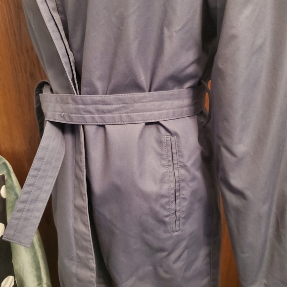 Vintage London Fog Periwinkle "car coat" - Picture 5 of 15